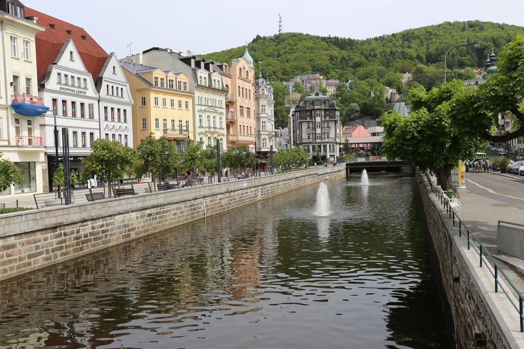 Hotel Palacky Karlovy Vary Dış mekan fotoğraf